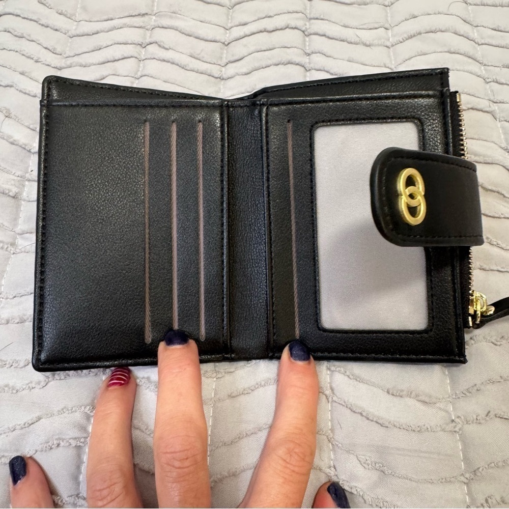 Faux leather black wallet - Picture 3 of 8